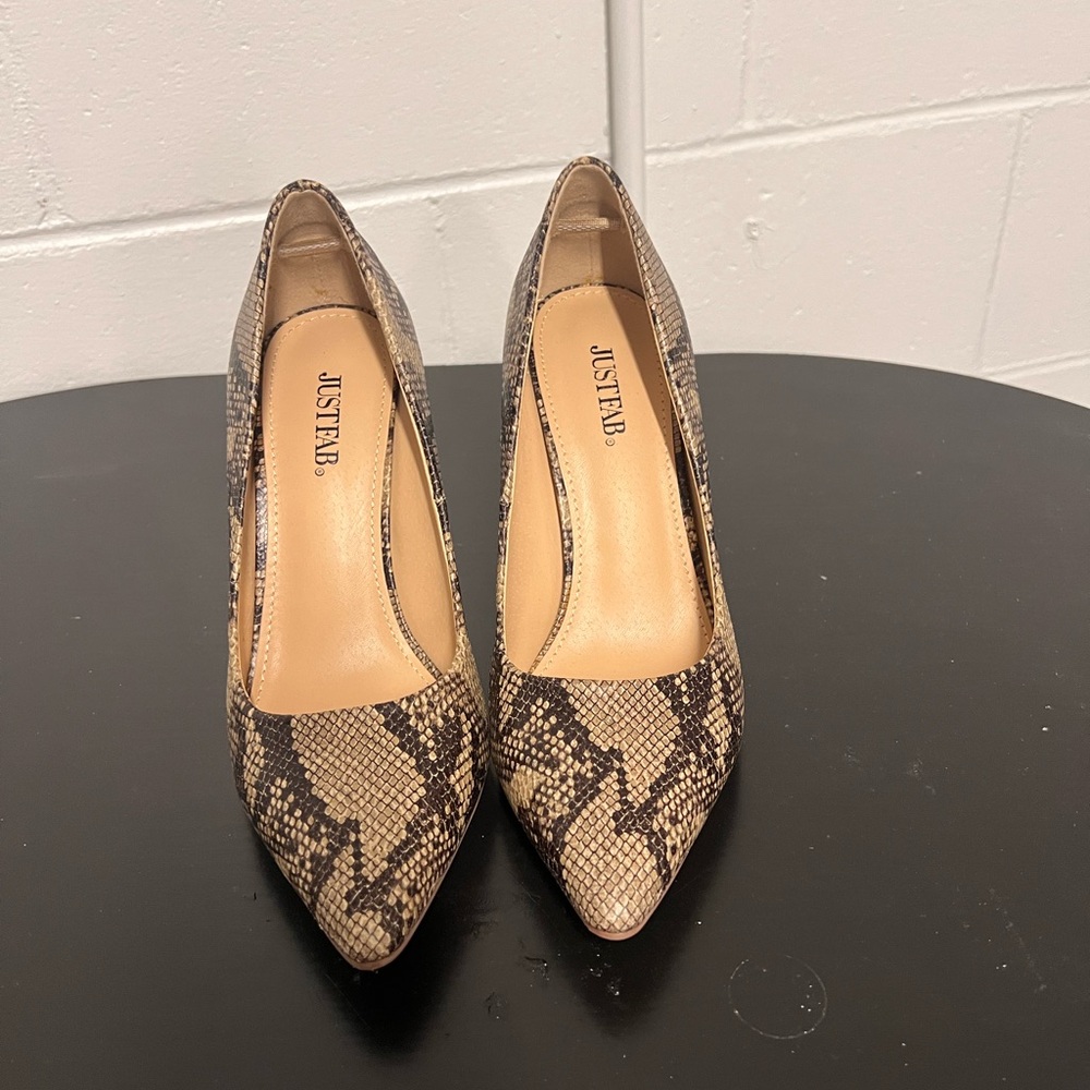 JustFab Tan and Black Snake Print Heels